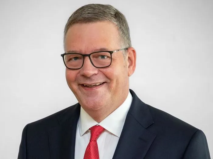 Der ausgeschiedene Vorstandsvorsitzende der Sparkasse Münsterland Ost Markus Schabel (56) aus Münster © Sparkasse Münsterland Ost